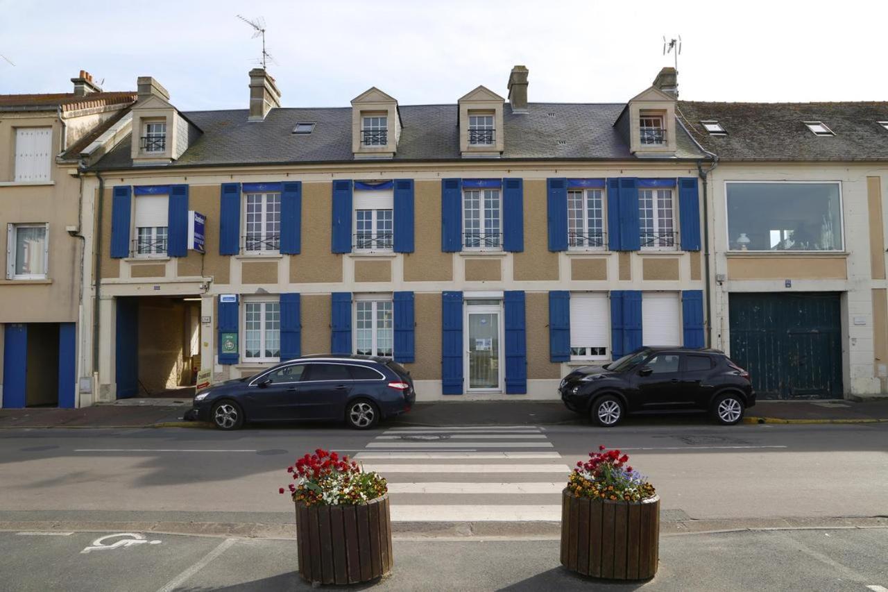 Maison Studios & Appartements Les 4 Vents Luc-sur-Mer Esterno foto