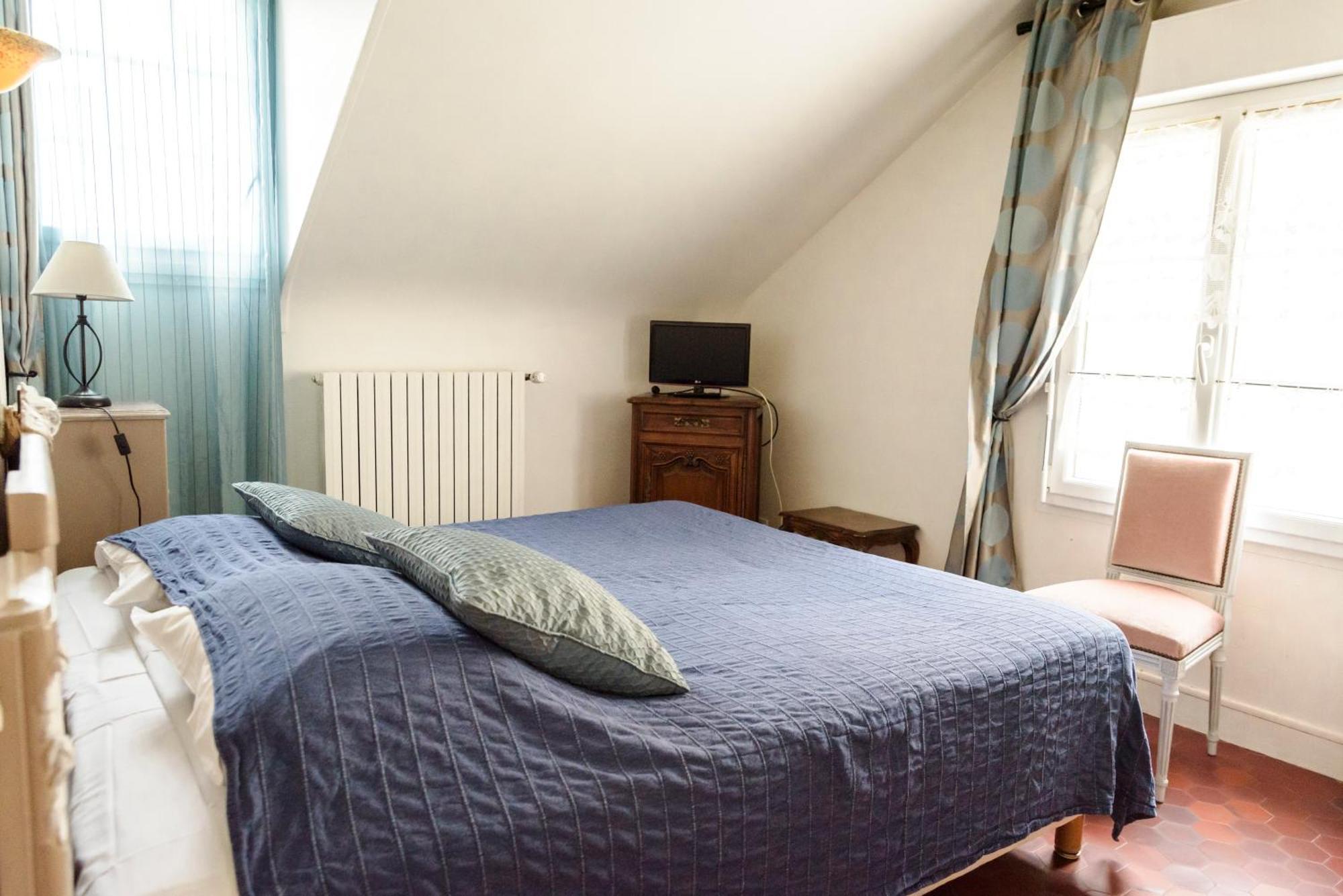 Maison Studios & Appartements Les 4 Vents Luc-sur-Mer Esterno foto