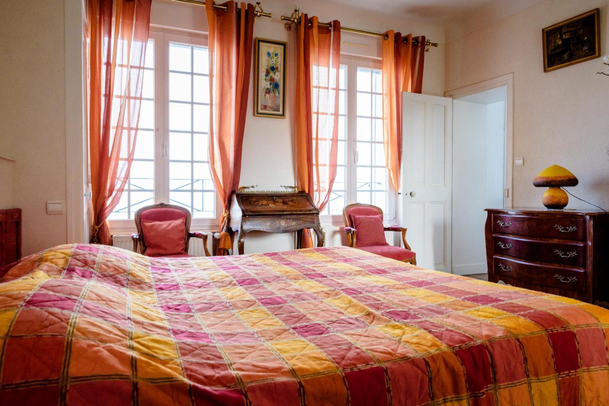 Maison Studios & Appartements Les 4 Vents Luc-sur-Mer Esterno foto
