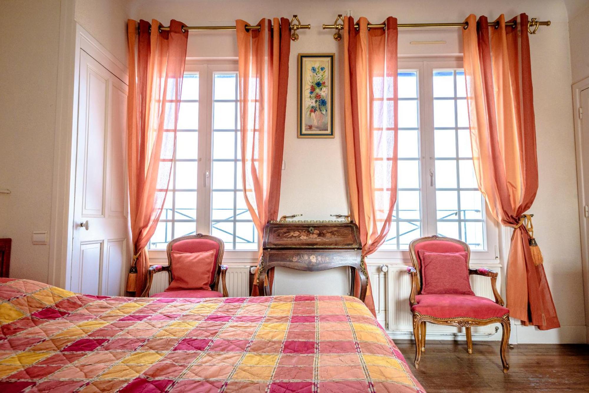Maison Studios & Appartements Les 4 Vents Luc-sur-Mer Esterno foto