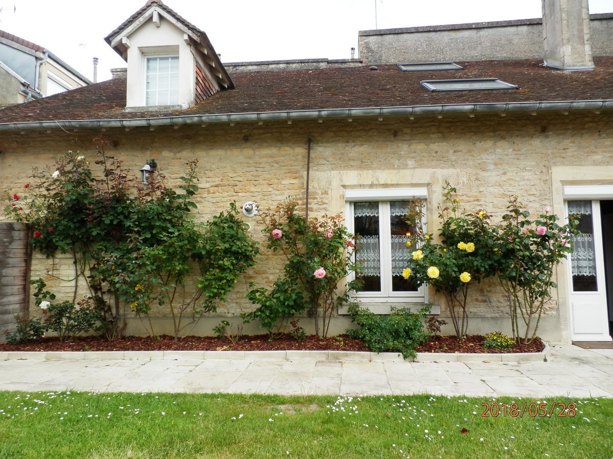 Maison Studios & Appartements Les 4 Vents Luc-sur-Mer Esterno foto